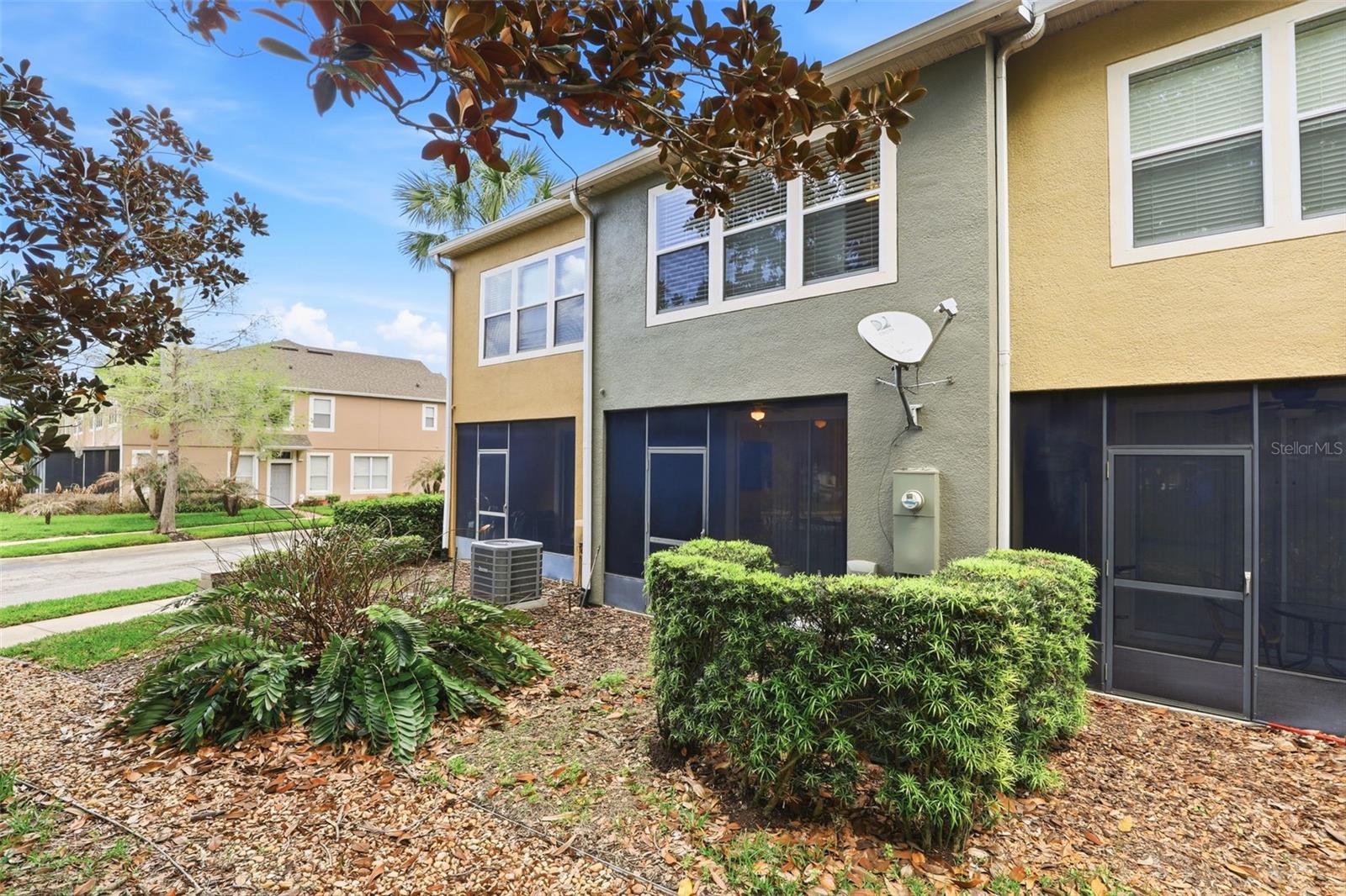 REGENCY OAKS UNIT ONE - Residential