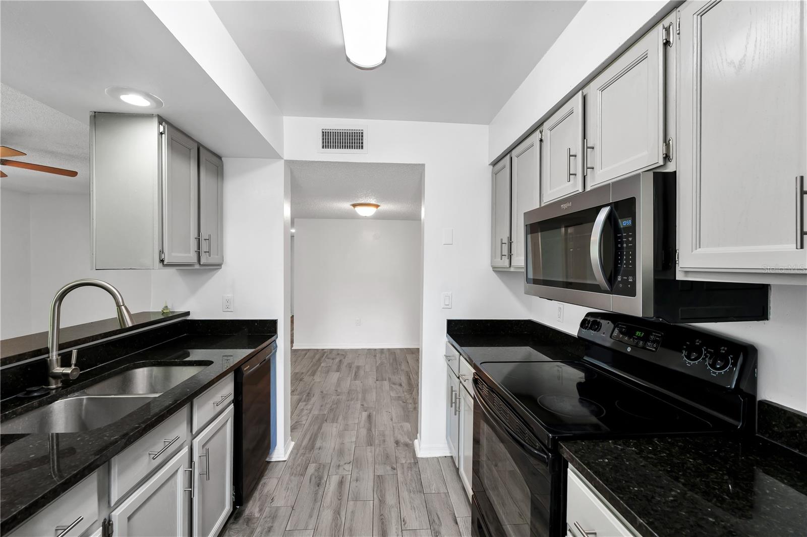 RESERVE AT WEKIVA BEND A CONDO - Residential