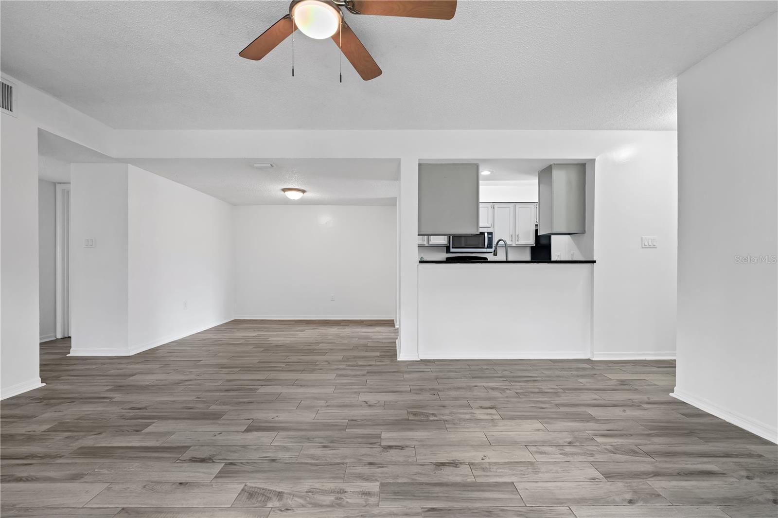 RESERVE AT WEKIVA BEND A CONDO - Residential