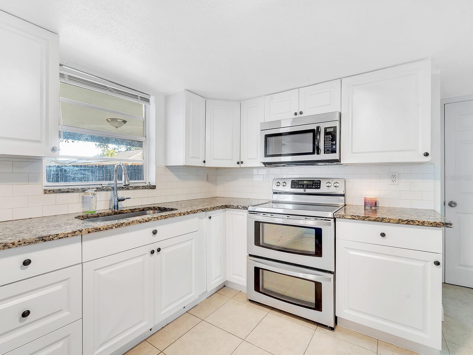 EMBASSY HILLS - Residential