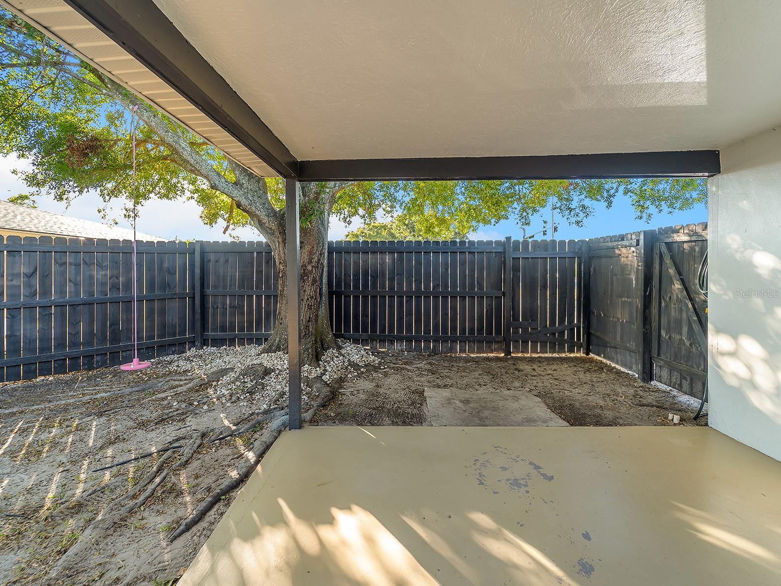 EMBASSY HILLS - Residential