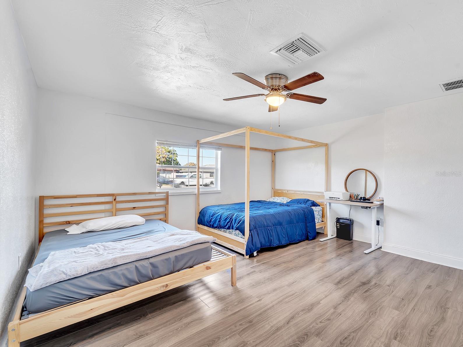 EMBASSY HILLS - Residential