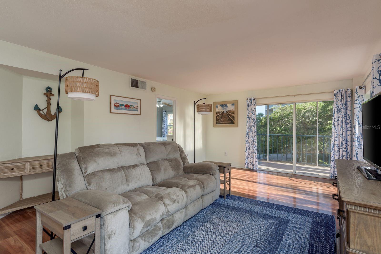 HEATHER COVE NEW PORT - Residential Lease