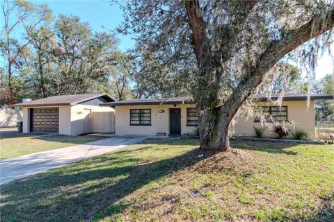 A home in ZEPHYRHILLS