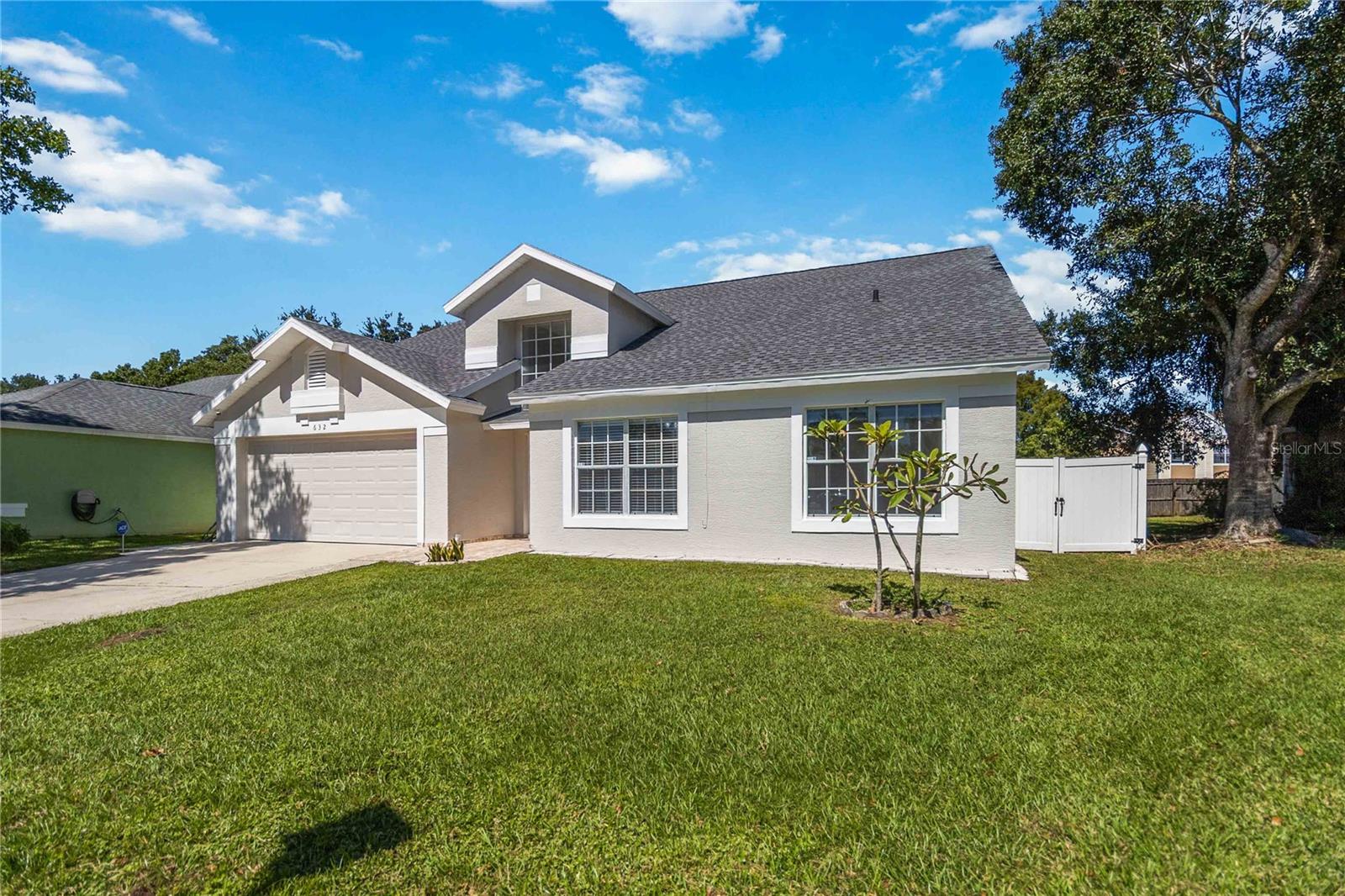 632 HERONS NEST COURT