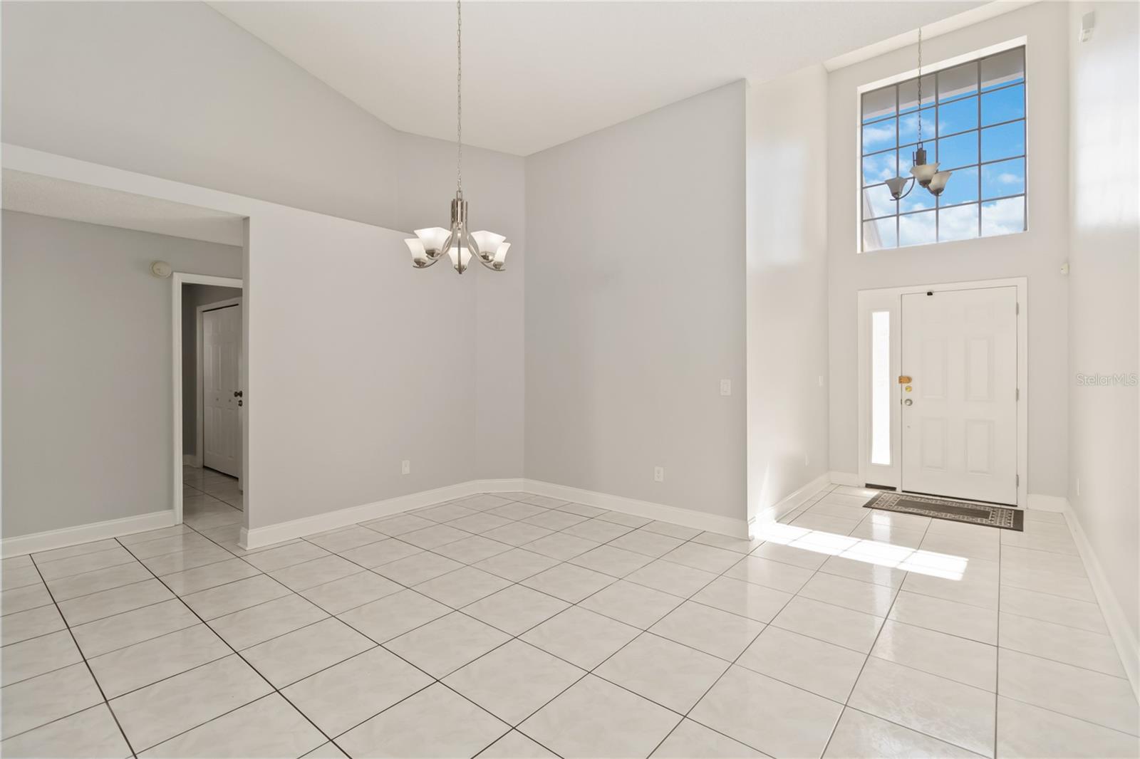 632 HERONS NEST COURT