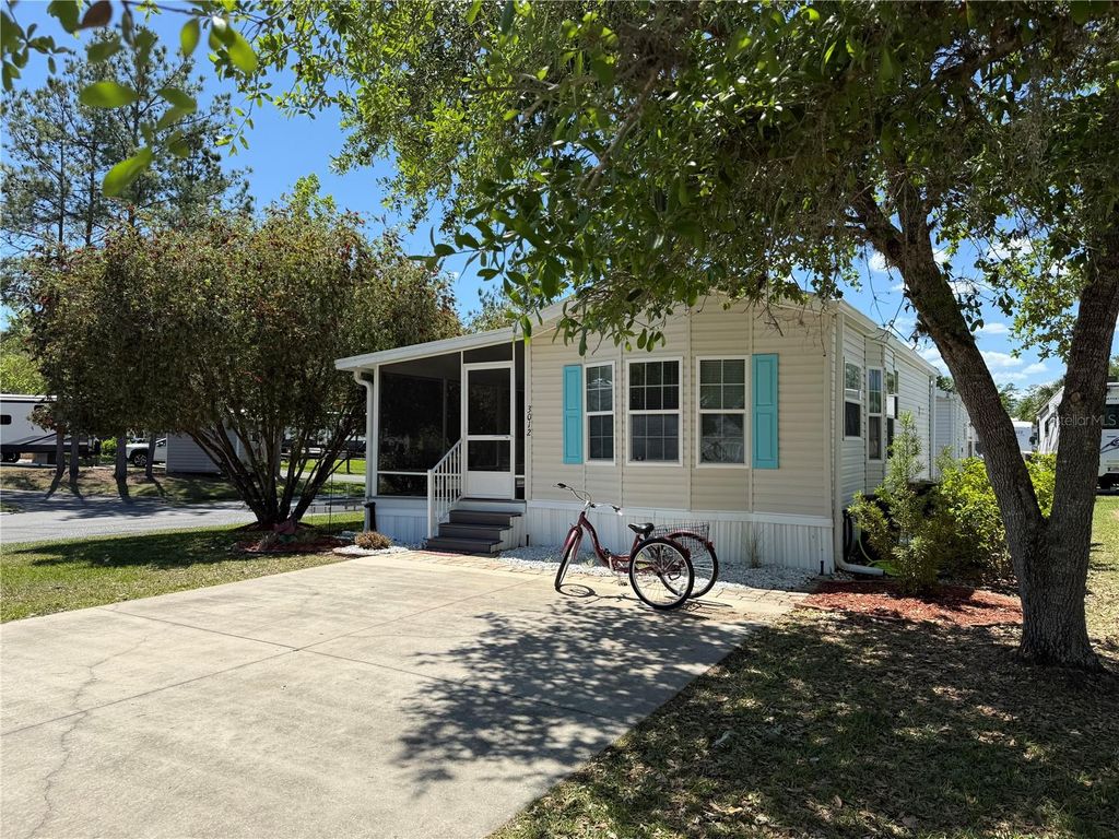 Photo of 3012 NE 104th Avenue, Silver Springs, FL 34488 (MLS # O6396394)