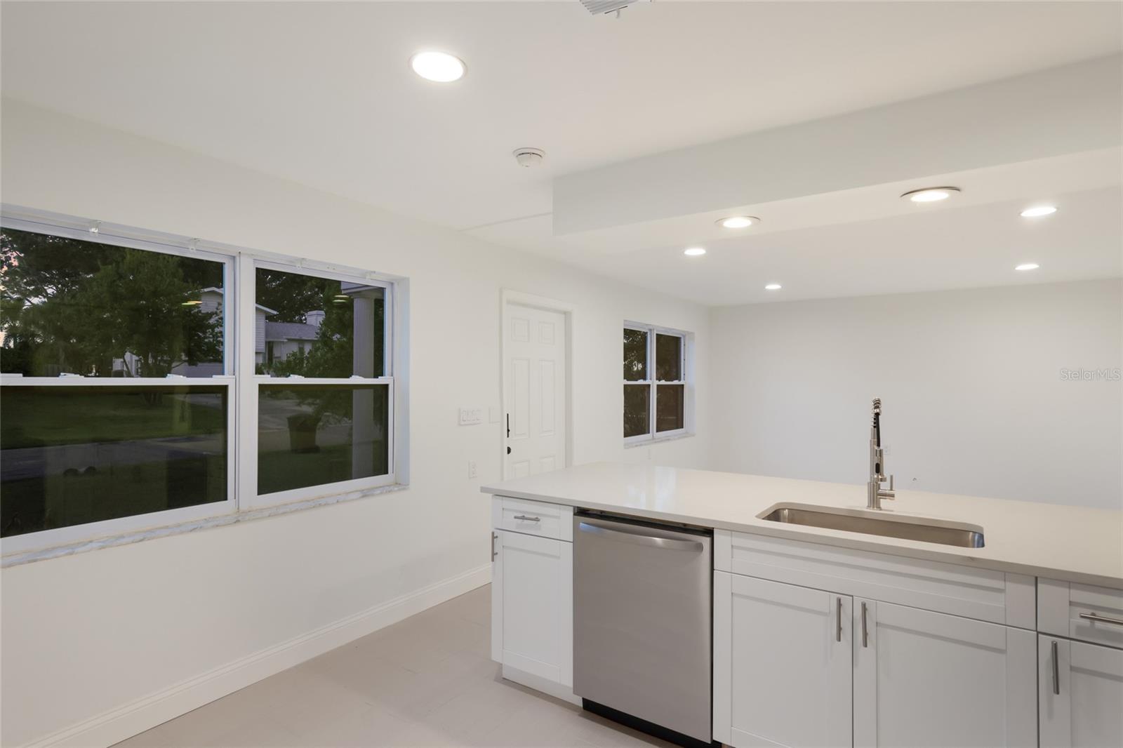 SHORE ACRES EDGEWATER SEC - Residential