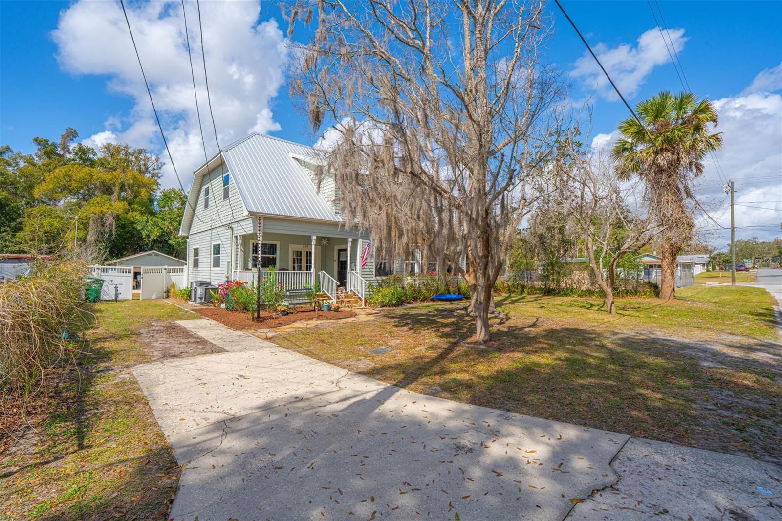 MC ELROYS RESUB BLK 133 DELANO - Residential