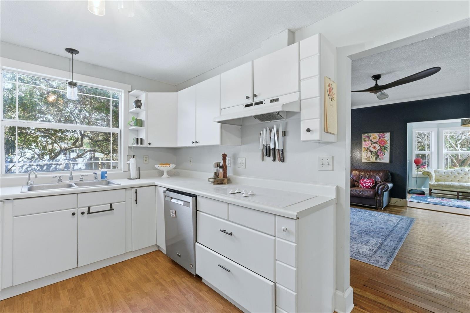 MC ELROYS RESUB BLK 133 DELANO - Residential