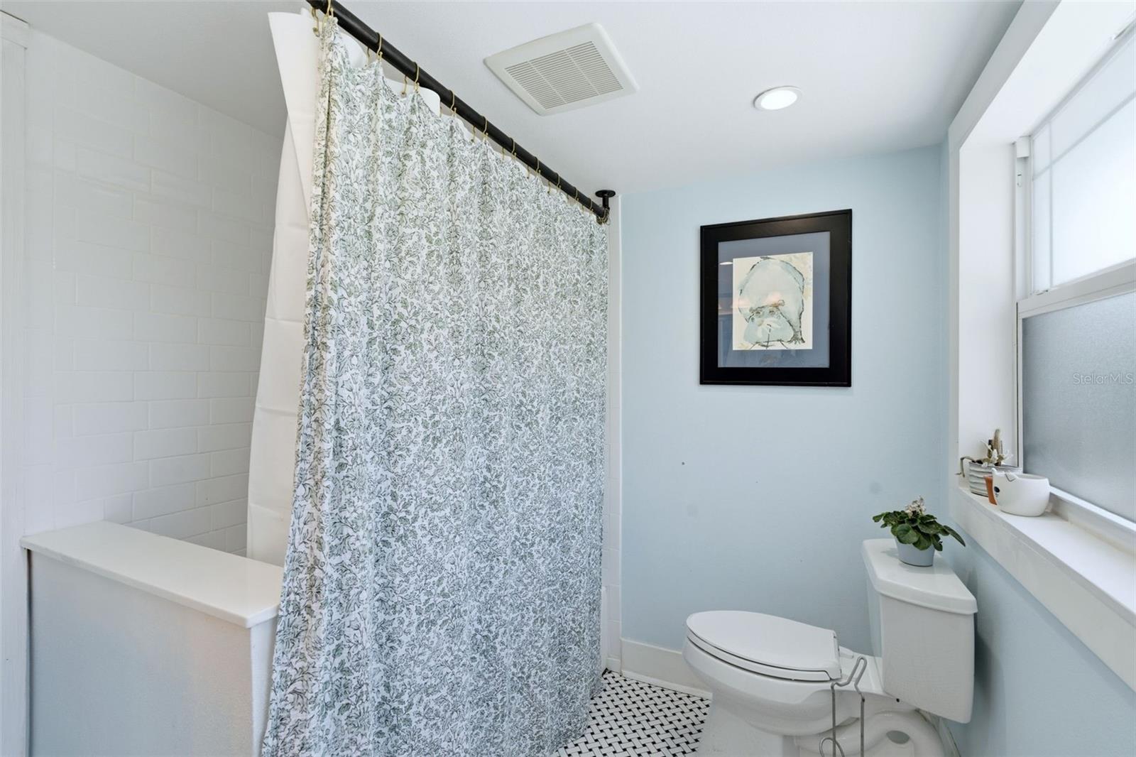 MC ELROYS RESUB BLK 133 DELANO - Residential