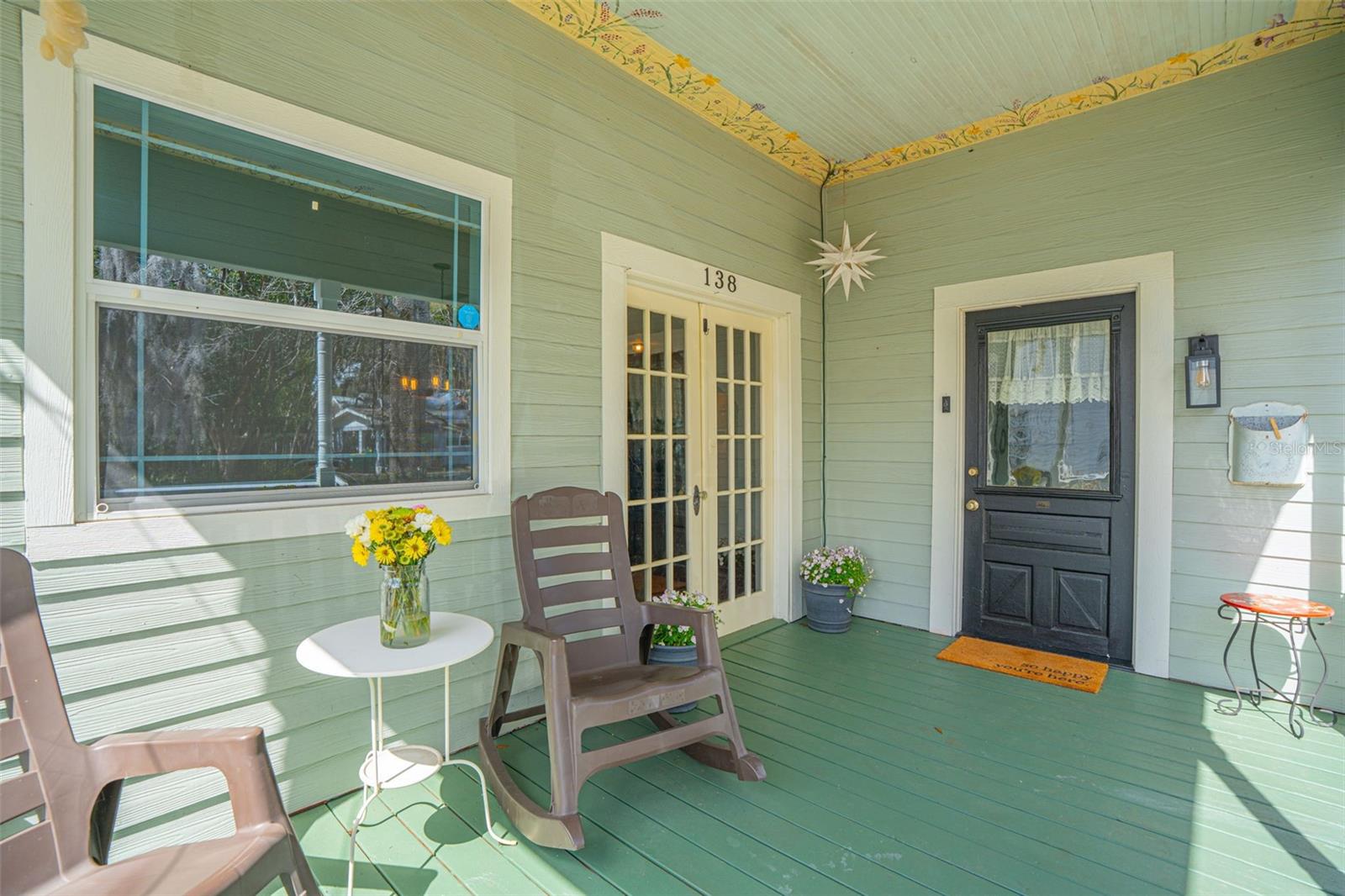 138 N KENTUCKY AVENUE