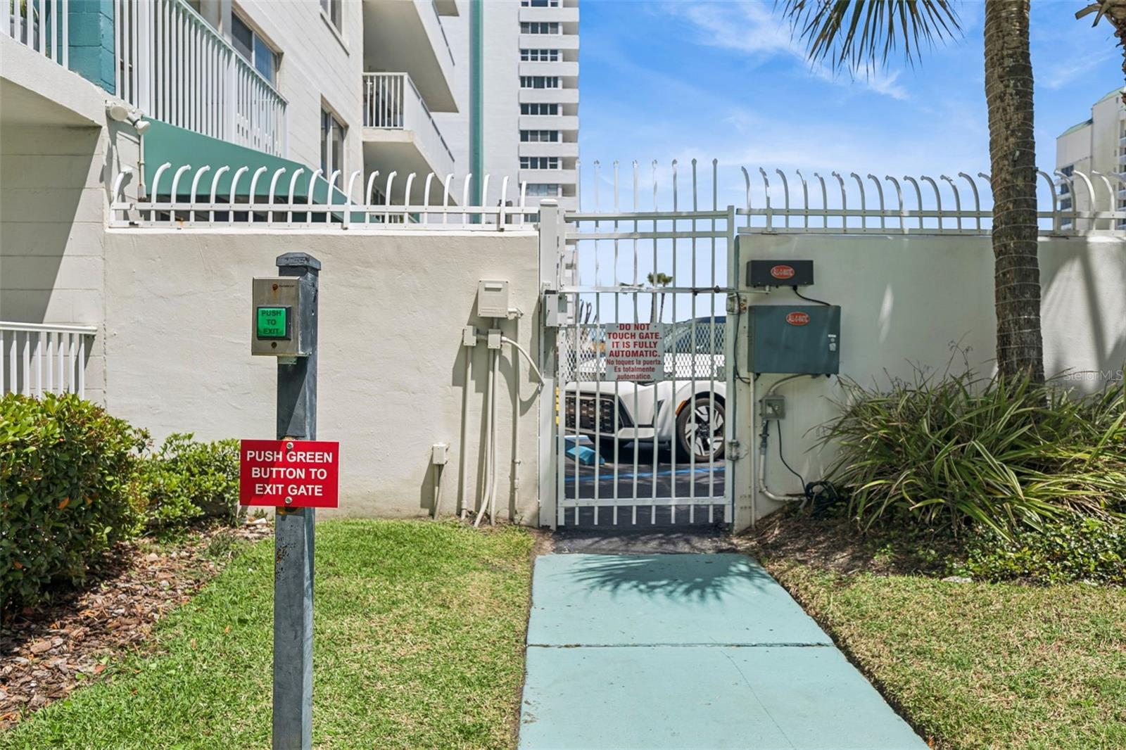 BELLAIR CONDO APTS - Residential