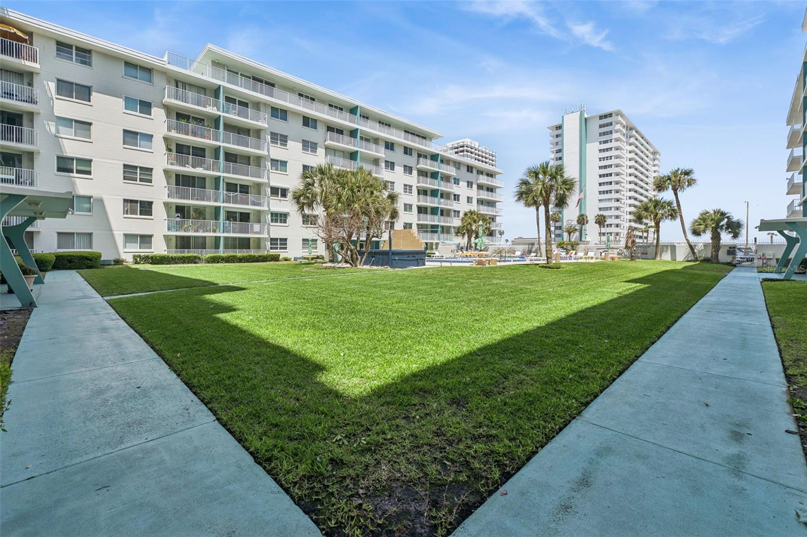 BELLAIR CONDO APTS - Residential