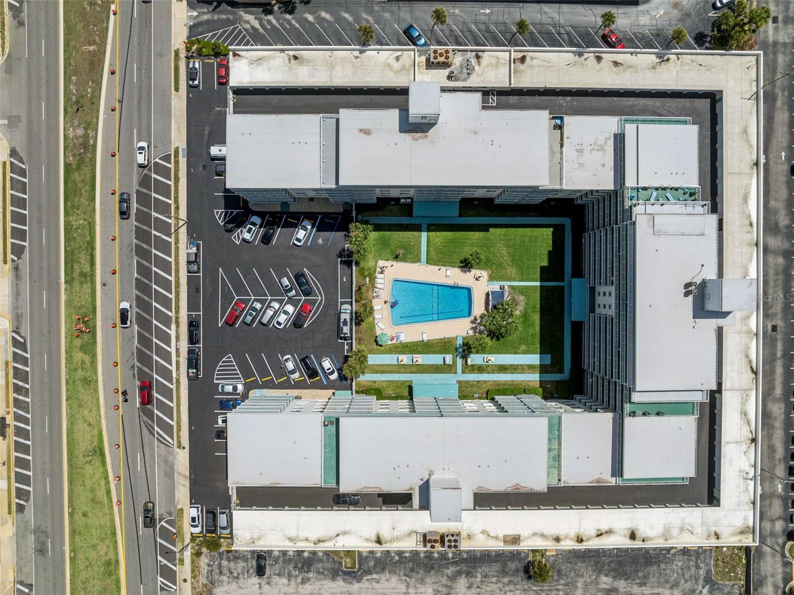 BELLAIR CONDO APTS - Residential