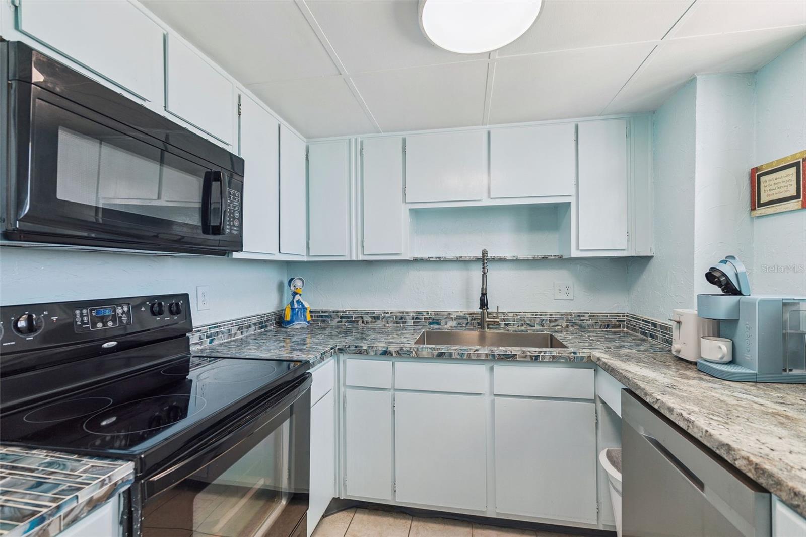 BELLAIR CONDO APTS - Residential