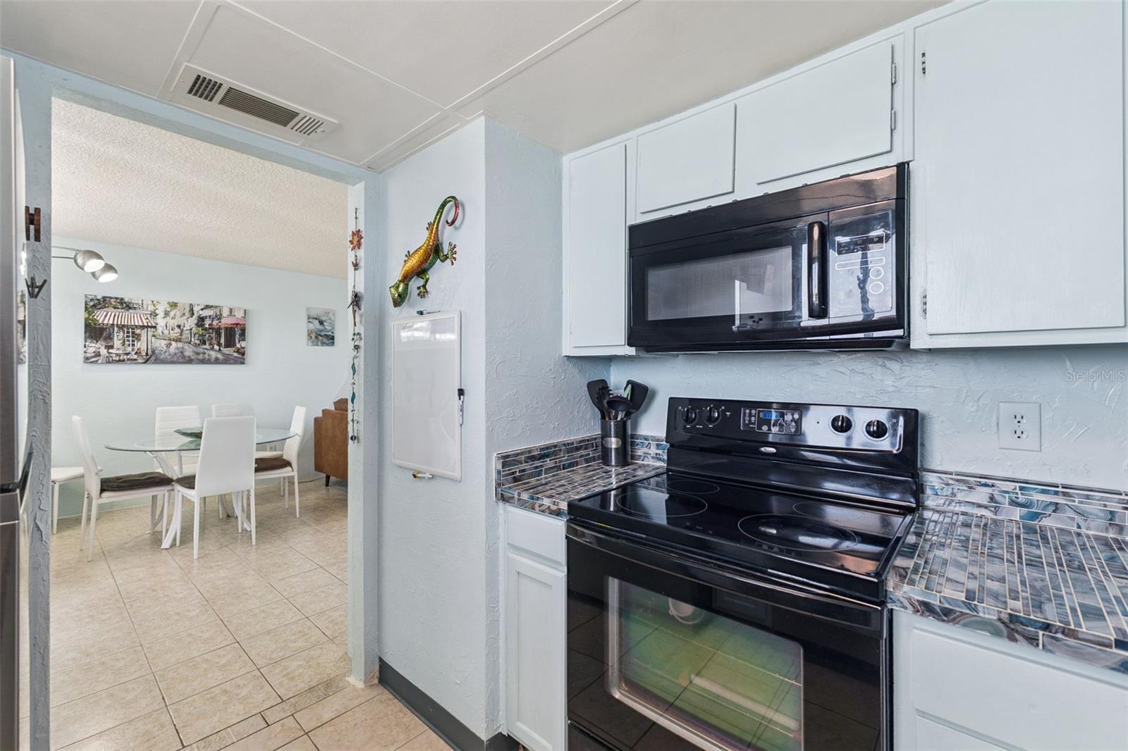 BELLAIR CONDO APTS - Residential