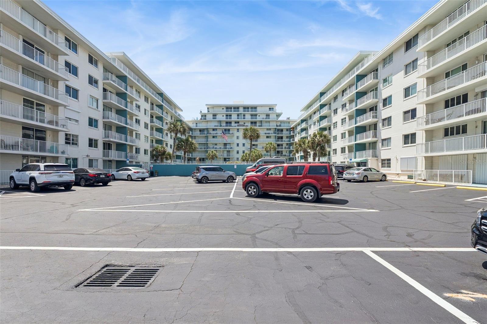 BELLAIR CONDO APTS - Residential