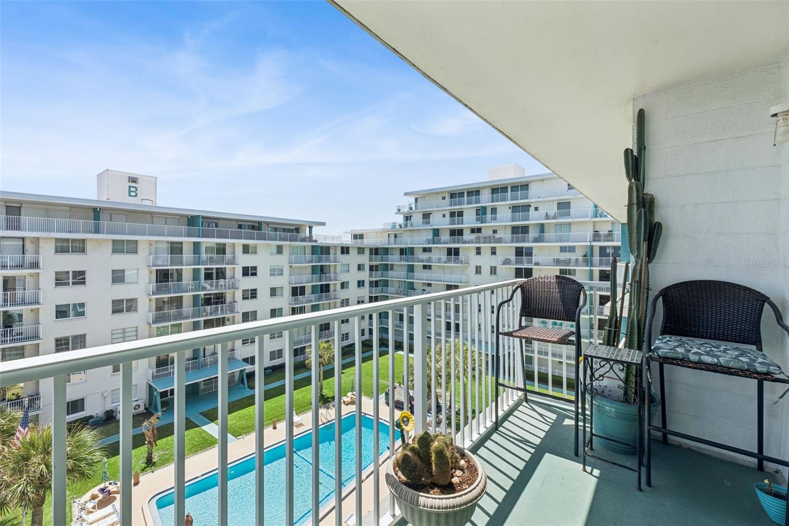 BELLAIR CONDO APTS - Residential