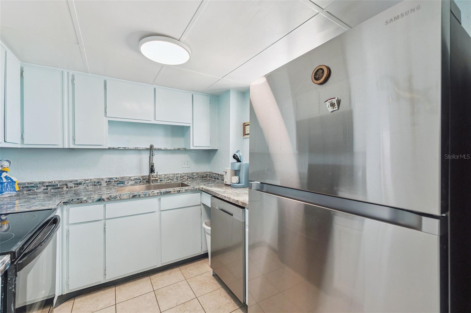 BELLAIR CONDO APTS - Residential