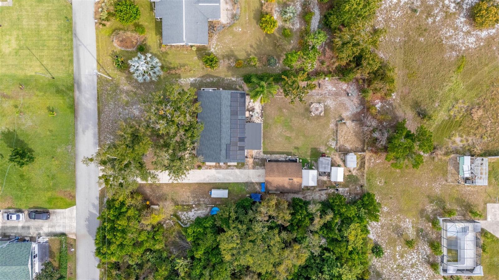 BREEZY POINT PARK - Residential