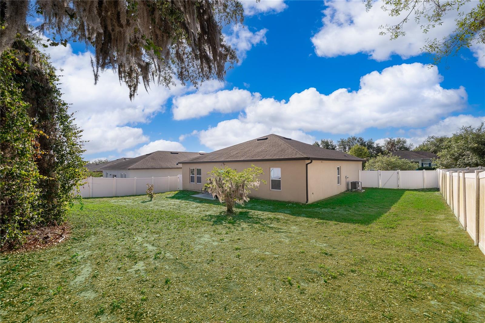 SHEARWATER ESTATES - Residential