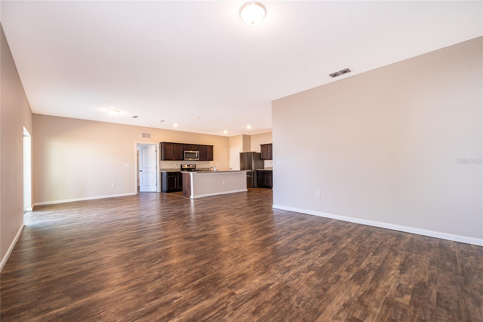 SHEARWATER ESTATES - Residential