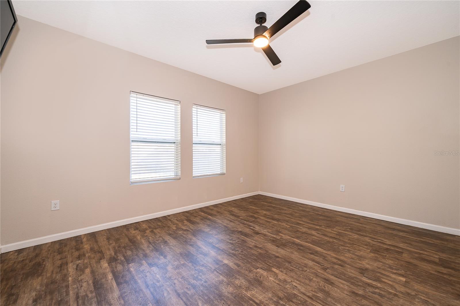 SHEARWATER ESTATES - Residential