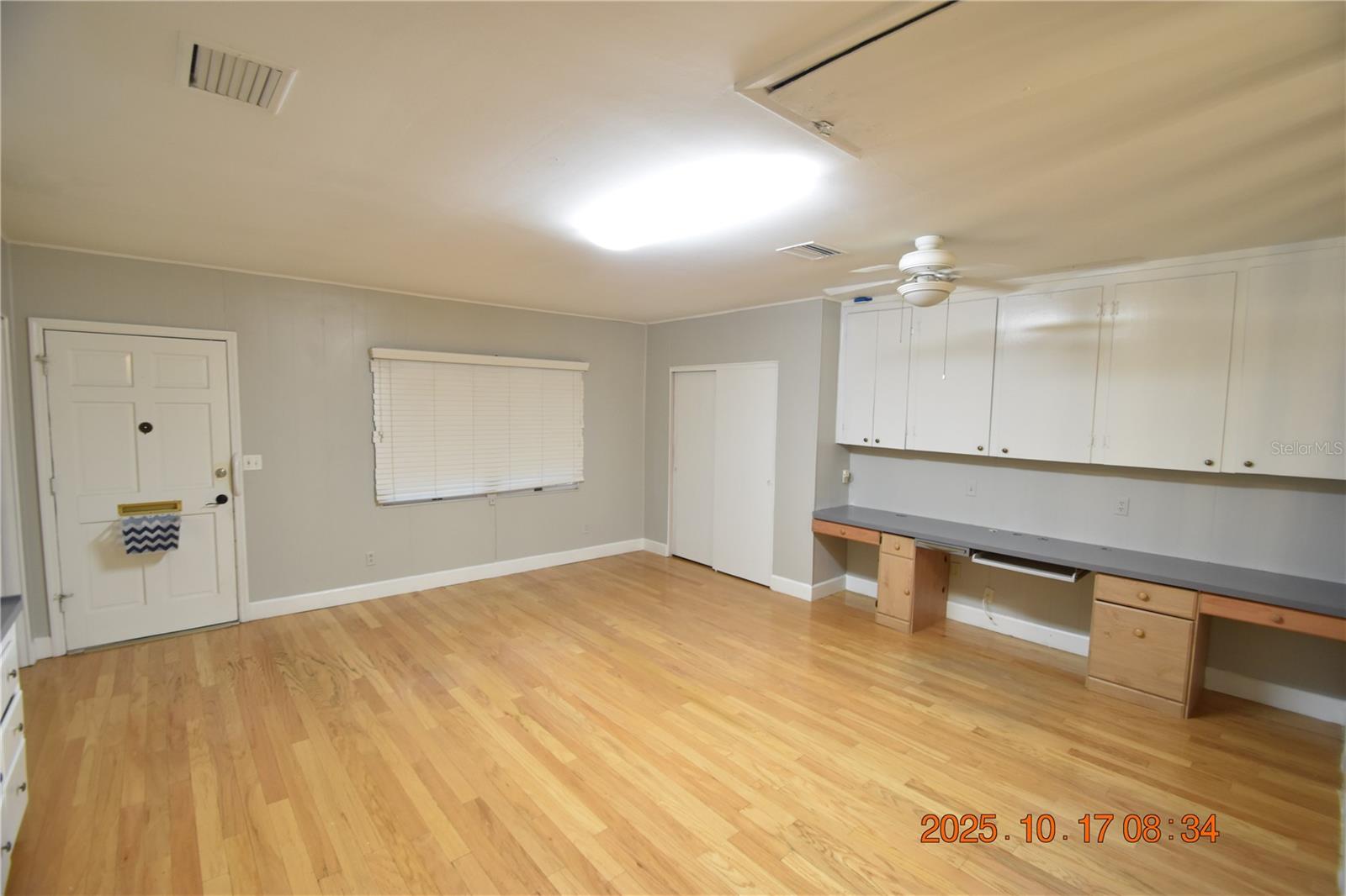 MARYLAND MANOR 2ND UNIT - Residential Lease