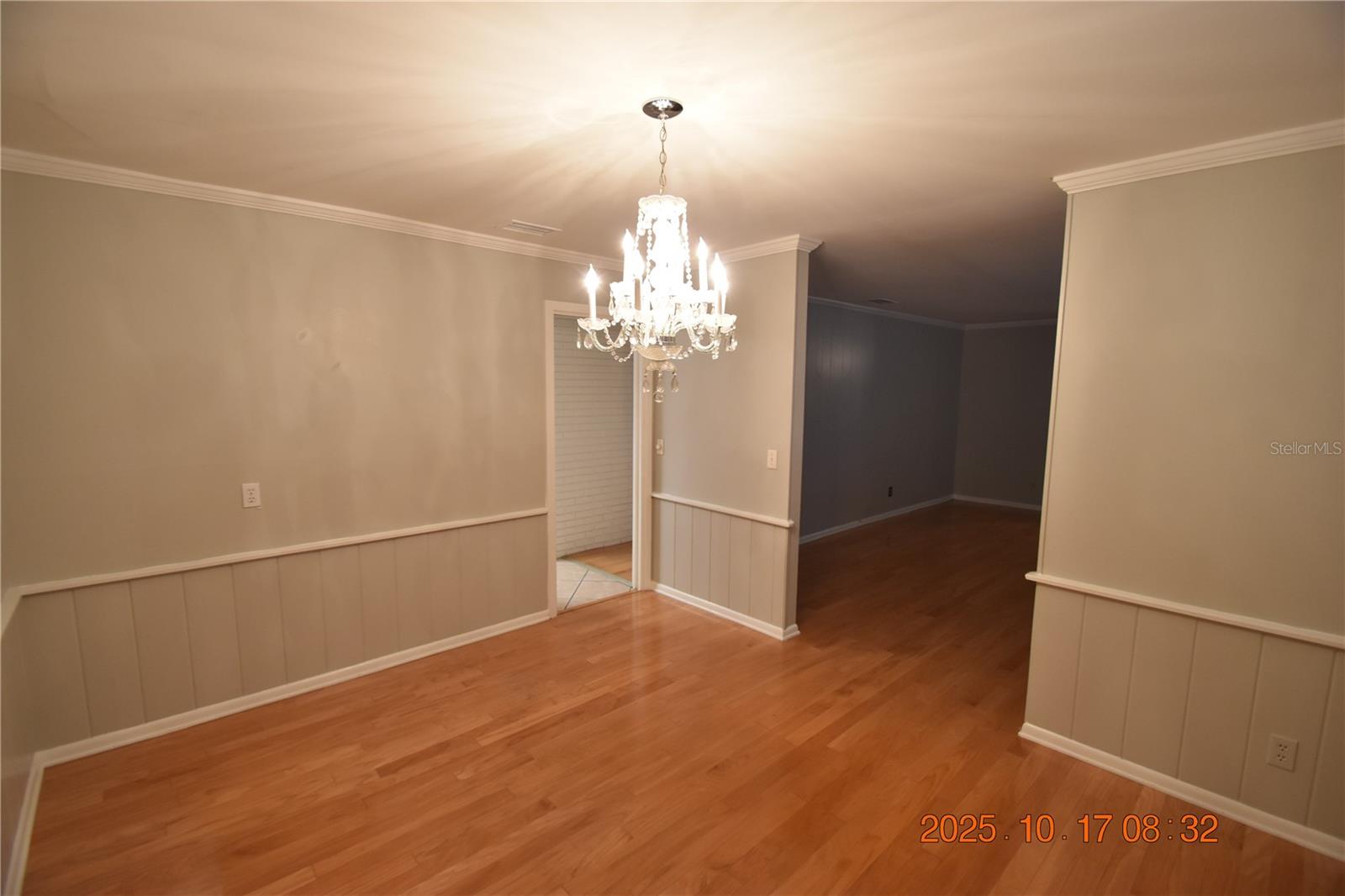 MARYLAND MANOR 2ND UNIT - Residential Lease