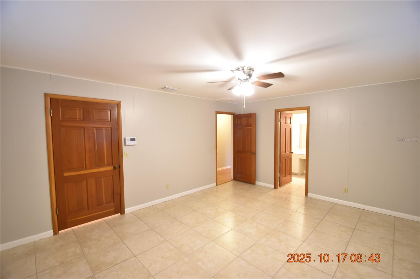 MARYLAND MANOR 2ND UNIT - Residential Lease