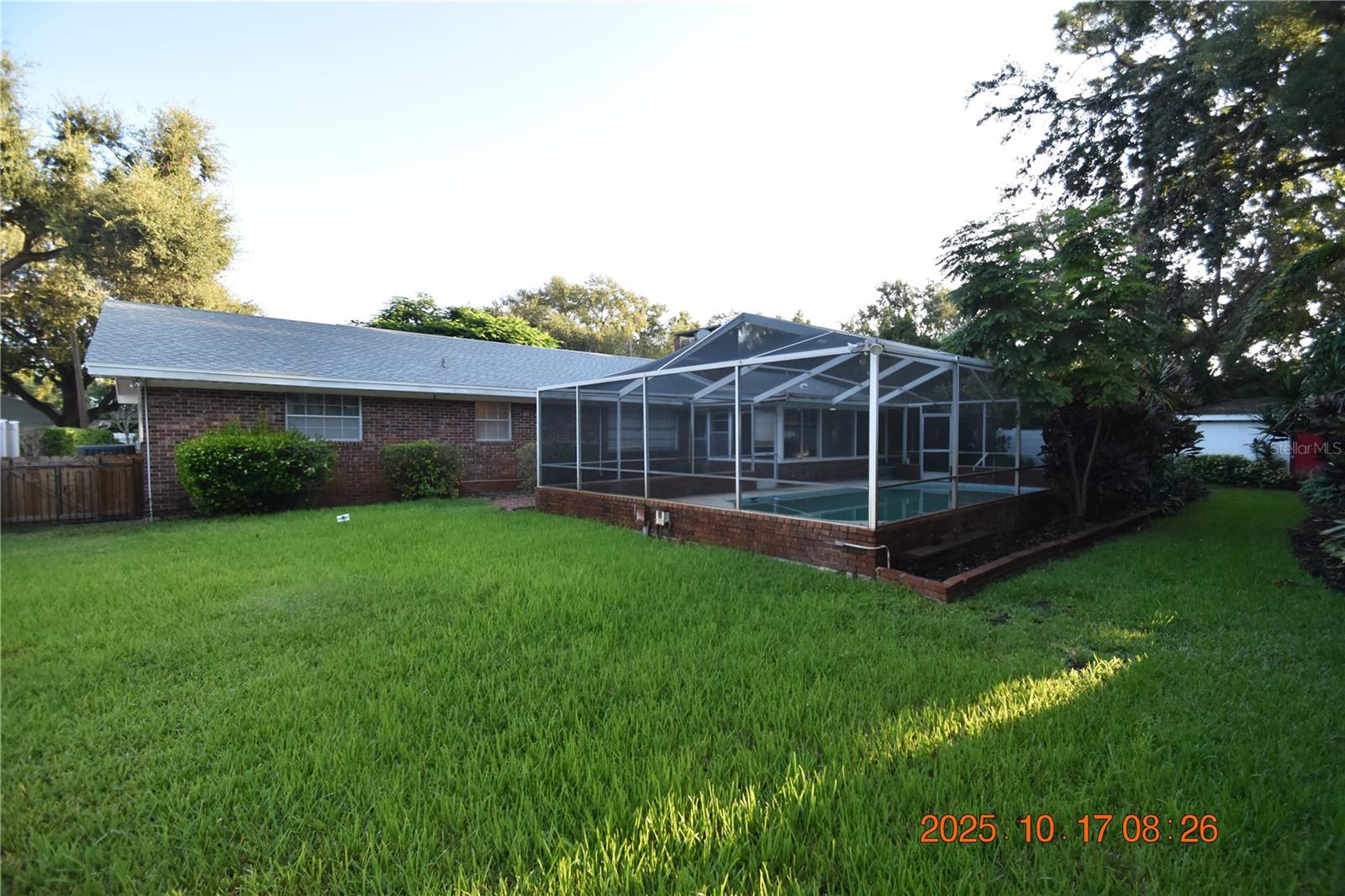 MARYLAND MANOR 2ND UNIT - Residential Lease