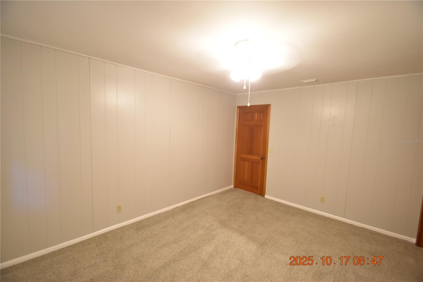 MARYLAND MANOR 2ND UNIT - Residential Lease