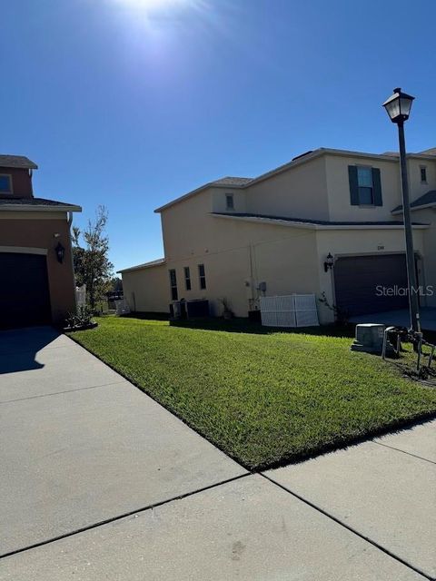 A home in MINNEOLA