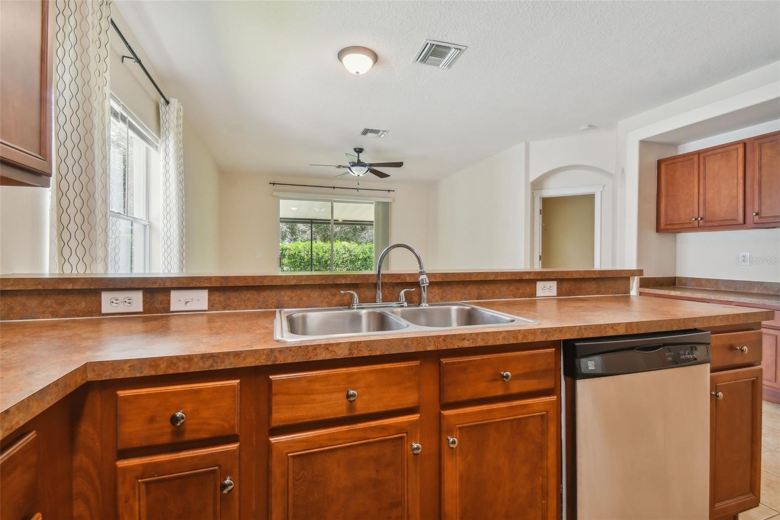 COVINGTON PARK PH 5A - Residential Lease