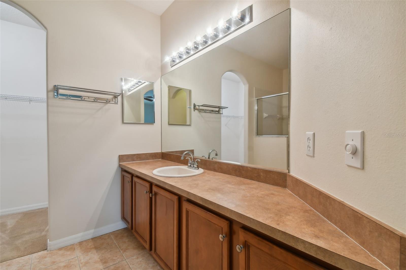 COVINGTON PARK PH 5A - Residential Lease