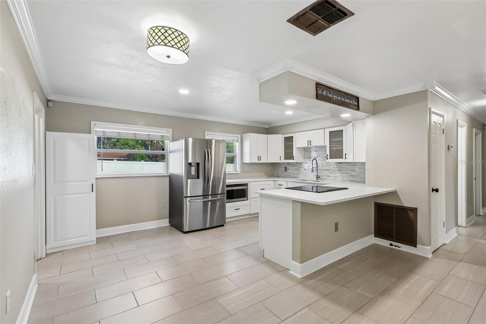 MOUNT DORA GULLERS HOMESTEAD - Residential