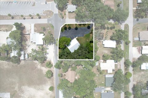 Tiny photo for 407 SW 1st Street, Crystal River, FL 34429 (MLS # OM704084)