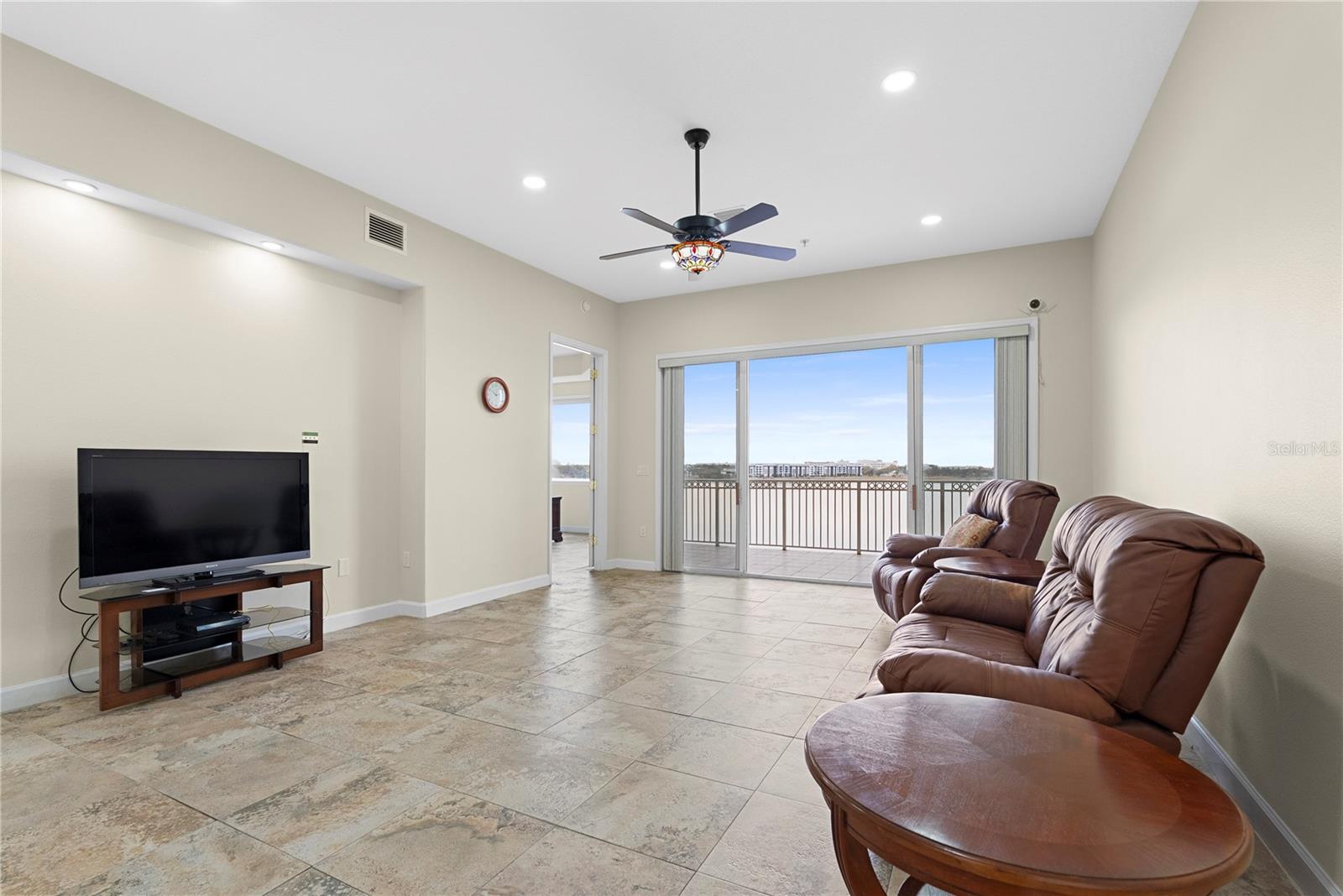 8749 THE ESPLANADE 16