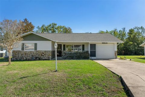 Photo of 130 W Casurina Place, Beverly Hills, FL 34465 (MLS # OM710021)