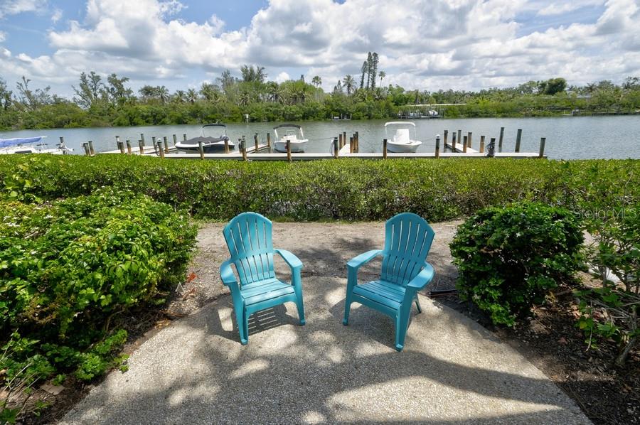 WHITNEY BEACH - Residential