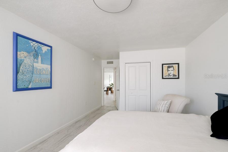 WHITNEY BEACH - Residential
