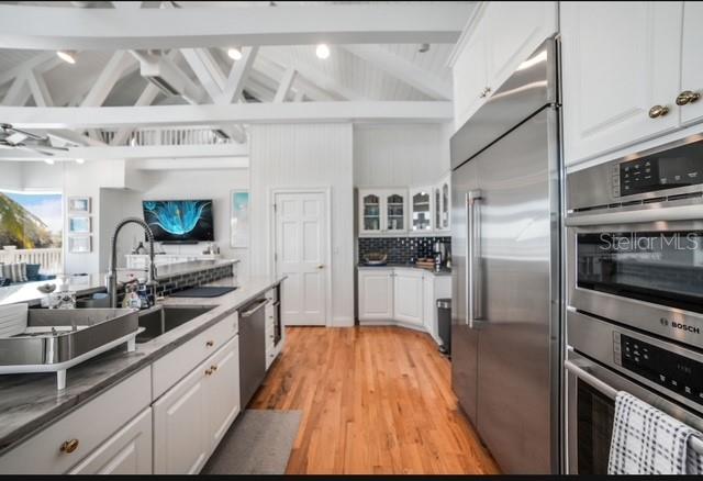 PART OF S 1/2 OF SW 1/4 LYING E OF US HIGHWAY 1 AS - Residential