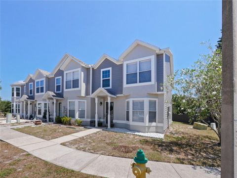 A home in WINTER SPRINGS