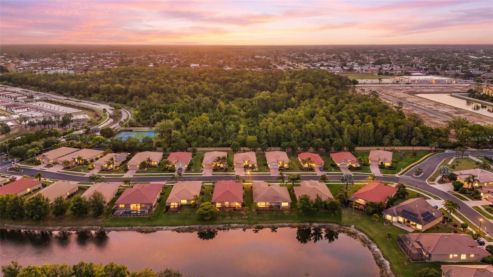 TALON BAY - Residential