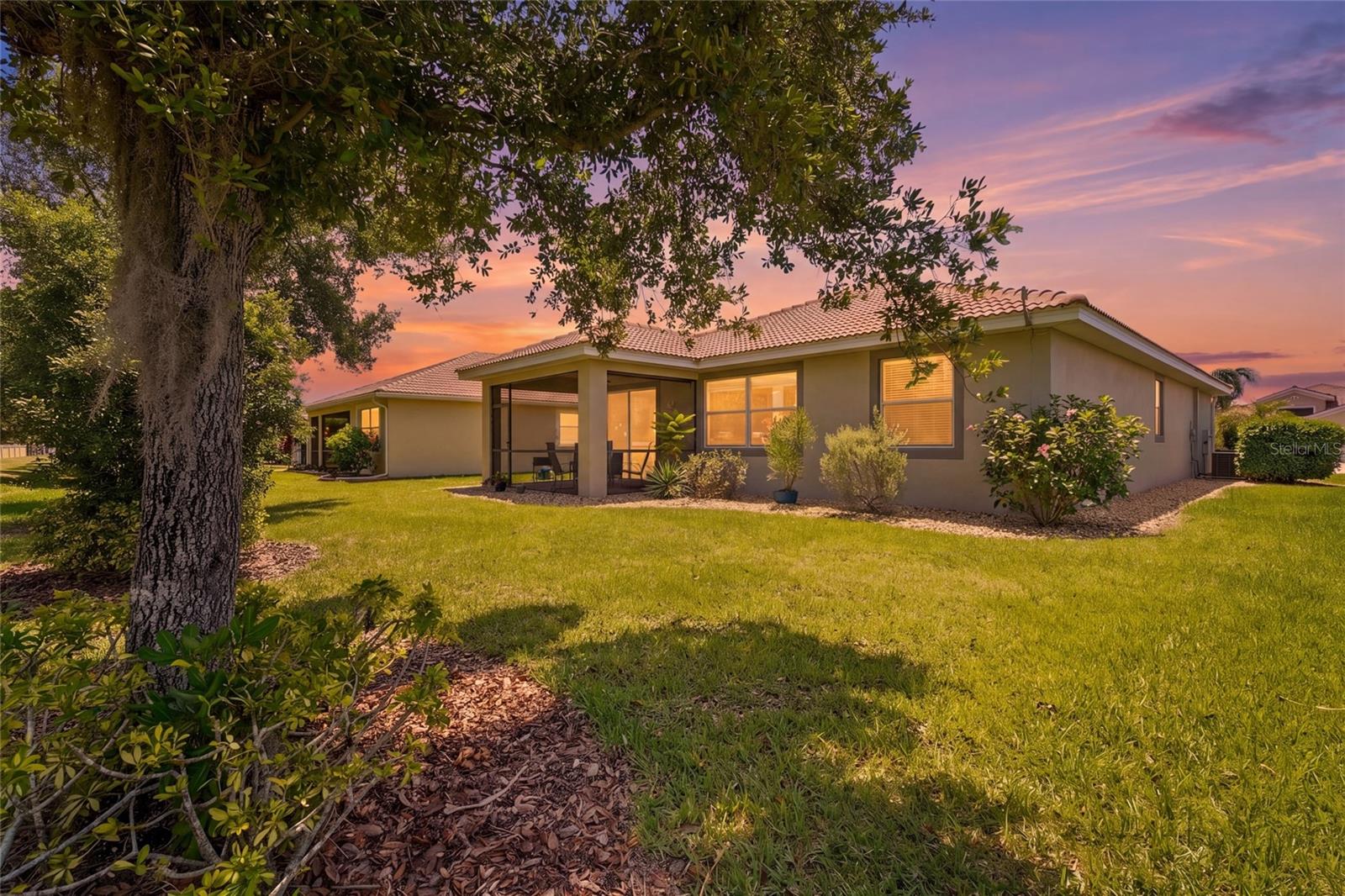 TALON BAY - Residential