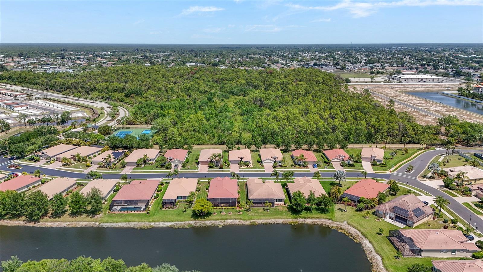 TALON BAY - Residential