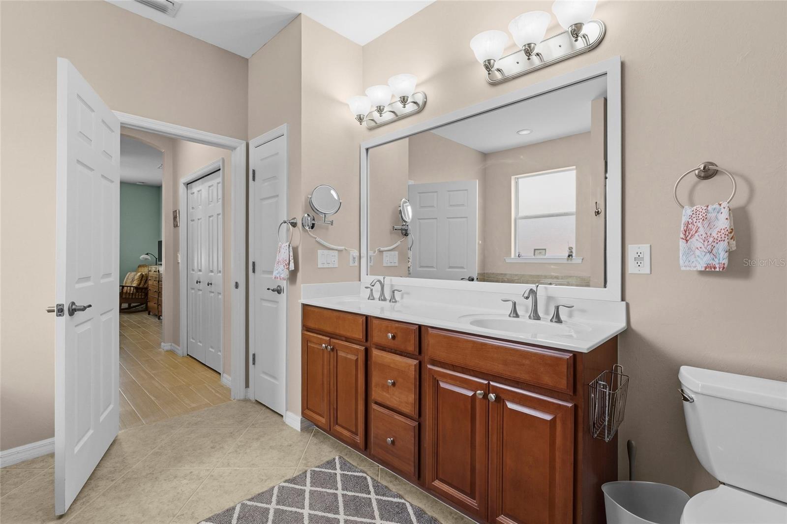 TALON BAY - Residential