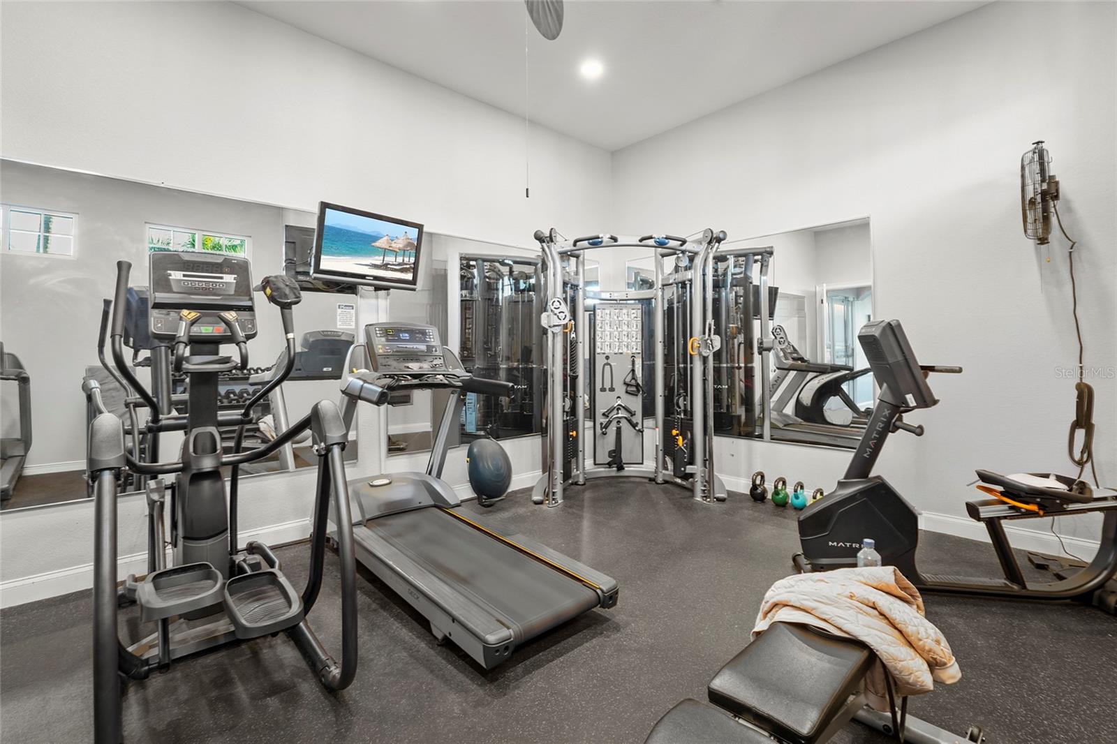 TALON BAY - Residential