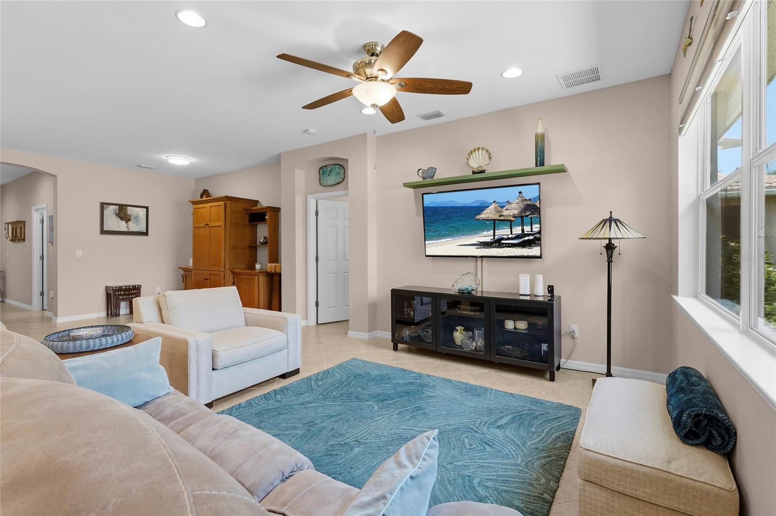 TALON BAY - Residential